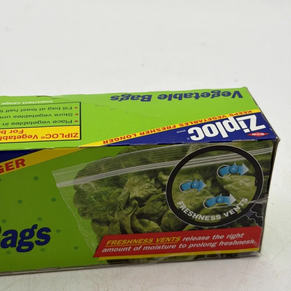 Vintage Dow Ziplock Bags Gallon Size 1993 Kitchen Set Tv Movie Prop Design